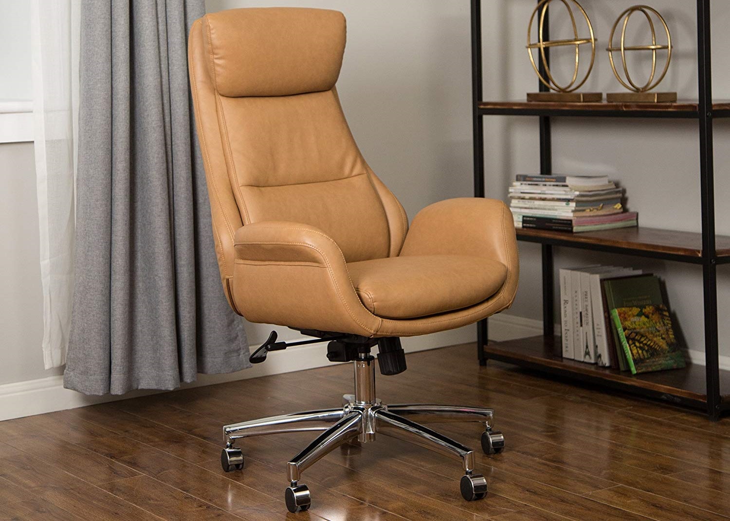 15 Best Reading Chairs (2023 Upd.) 1 Insanely Comfortable!